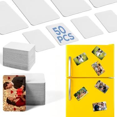 Imagem de MAIKESUB Pacote com 50 ímãs de sublimação de 5 x 8 cm, ímãs de geladeira retangulares personalizáveis e espaços em branco de enfeite de Natal para artesanato com sublimação de tinta