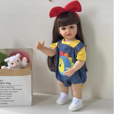 Imagem de Bebe Reborn Menina 100% Silicone 57 Cm - Liz - PRO BABY