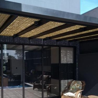 Imagem de Esteira de Bambu Natural com Verniz 10 placas de 1,00x1,50mt