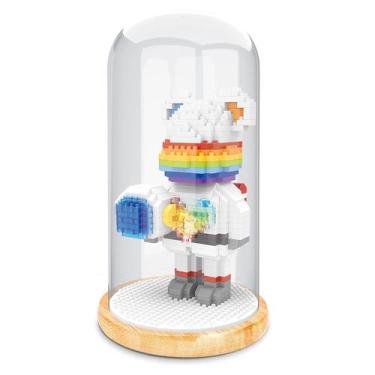 Imagem de Brinquedo modelo de astronauta Building Block BYDEAS com capacete leve