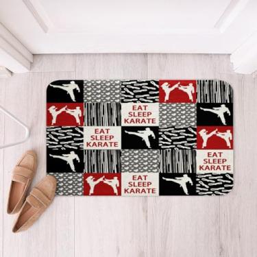 Imagem de Feelyou Tapetes de banho decorativos de karatê 40,64 cm x 60,96 cm tapete de banho geométrico moderno antiderrapante tapete de banho de arte marcial tapete de banheiro vermelho karatê para meninos