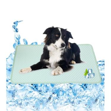 Imagem de SOMOYA Tapete de resfriamento para cães, tapete de resfriamento para animais de estimação, tapete de canil de dormir, lavável de seda gelo, respirável para cães grandes e gatos (verde, grande (69,8 x