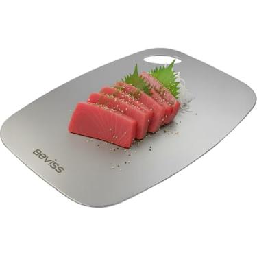 Imagem de Beviss Tábua de corte de titânio 100% puro 38 cm x 28 cm - livre de BPA, tábua de cortar cozinha não porosa e durável para carne, legumes, frutas