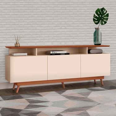 Imagem de Rack Tuboarte Taina p/ TVs de até 65 Polegadas 3 Gavetas com Pés em estilo Retrô