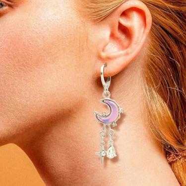 Imagem de Y2K Brincos de argola de estrela com ponta de pedra da lua para mulheres grunge emo gótico, brincos com pingente de lágrima e lua, acessórios Y2K para roupas punk góticas, joias de Natal para presente