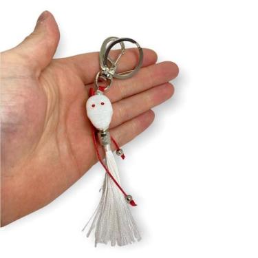 Imagem de Chaveiro Ze Pelintra Crânio  Branco com Pompom Branco - Filho da Lua