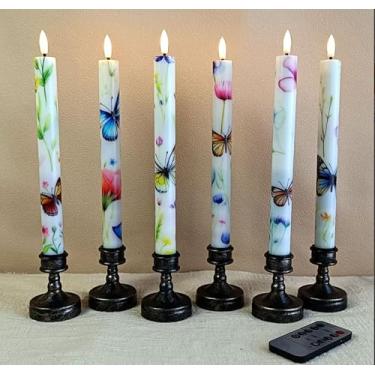 Imagem de XINAOBAOLUO Velas de borboleta sem chamas com controle remoto de 10 teclas, 6 peças, castiçais de LED operados por bateria, chamas cintilantes, realistas, para decoração de Natal e Halloween