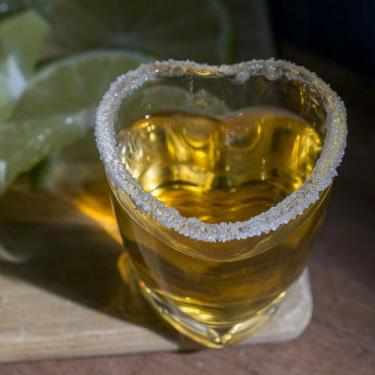 Imagem de 4 Copo Para Doce Shot De Vidro Tequila Cachaça Vodka Coração - Lyor, I
