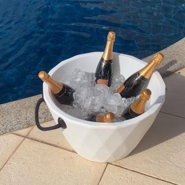 Imagem de Champanheira Happy Festas Happy Party 8 Garrafas com Alças Resistentes Branco 30CM 25L
