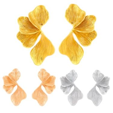 Imagem de Pacote com 3 brincos de declaração de ouro para mulheres – Brincos grandes banhados a ouro 14 k | Joias florais artesanais de praia de verão | Acessórios modernos de lustre dourado para eventos