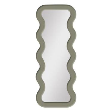 Imagem de Espelho de Chão New York Bouclê 68cm X 180cm Verde - In House Decor