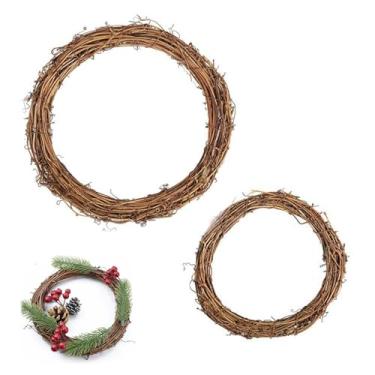 Imagem de UtySty Conjunto de guirlanda de videira natural, 2 unidades de guirlandas rústicas tecidas à mão para porta da frente, guirlanda de eucalipto, ao ar livre, artesanato, Natal, pendurar na parede