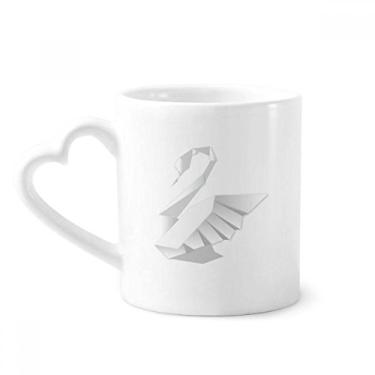 Imagem de Caneca com estampa de borboleta abstrata de cisne branco caneca de cerâmica copo de coração de vidro