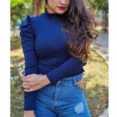 Imagem de Blusa feminina manga longa princesa bufante gola alta malha canelada c