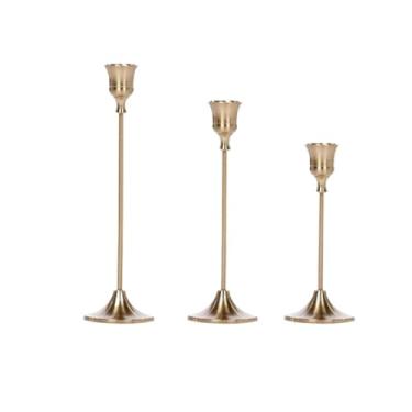 Imagem de Castiçal Castiçal Estilo Europeu Ornamentos de Metal Doméstico Ferro Galvanizado Decoração de Casamento Ornamentos de Comida Ocidental Suporte de Vela Mesa de Vela (A*3)