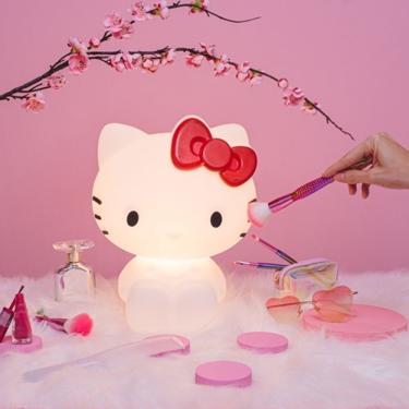 Imagem de Luminária Hello Kitty Lovers Tpc com Luz Difusa Bivolt 110V-220V e Cabo com Interruptor...