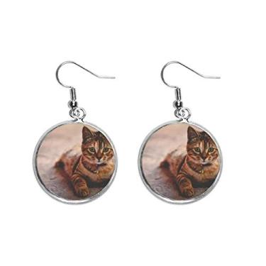 Imagem de Brinco de prata com foto de gato silenciosa com pingente de orelha