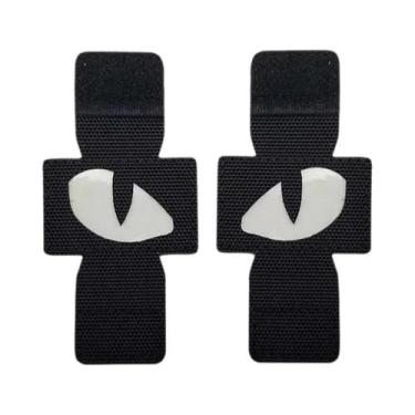 Imagem de Emblemas Reflexivos De Olhos De Gato Que Brilham No Escuro, Distintivo