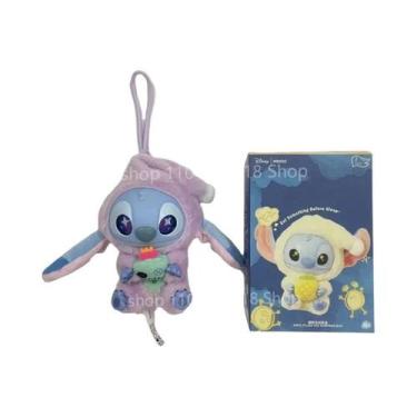 Imagem de Boneco De Pelúcia Da Série Disney Stitch Comendo Algo Antes De Dormir,