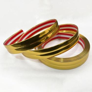 Imagem de Kit 3 Cantoneira Metalizada Auto Colante Dourado PVC 15mm Decoração de