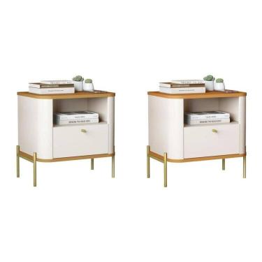 Imagem de Conjunto com 2 Mesas de Cabeceira Curva 1 Gaveta e 1 Nicho Pés e Puxadores em Metal 45cm Tucupí Off White/Marrom/Dourado