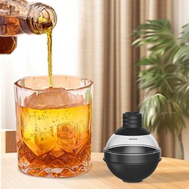 Imagem de Moldes de bola de gelo de silicone, moldes redondos 3D de cubos de gelo para coquetéis, uísque e bebidas