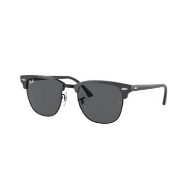 Imagem de Ray-Ban Pacote de óculos de sol RB3016: RB 3016 CLUBMASTER e correia de silicone antiderrapante universal, Clubmaster cinza em preto escuro/cinza escuro, 55 mm