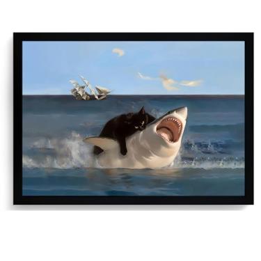 Imagem de ICHZUMW Arte de parede em tela engraçada de gato preto mordendo tubarão emoldurado, imagem de retrato peculiar de equitação de gato, decoração de parede com pintura animal peculiar, humorística, única