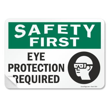 Imagem de SmartSign Etiqueta "Safety First - Eye Protection Required" | Vinil laminado de 17,8 cm x 25,4 cm