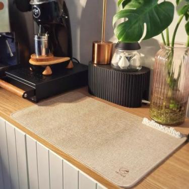 Imagem de Ternal Barra de cozinha e tapete de prato da série original Harvest. Topo de lona de serapilheira real durável com fundo de borracha antiderrapante à prova d'água. Camada central de amortecimento de