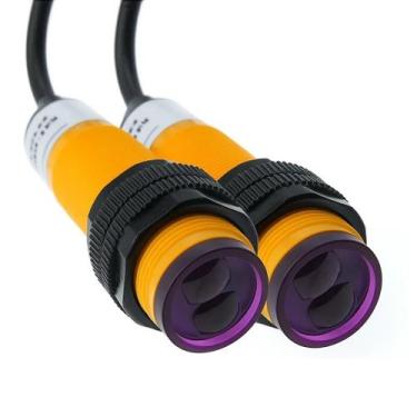 Imagem de Kit 2 Sensor Proximidade Fotoelétrico Difuso Energético Pnp 3 Fios Dc 