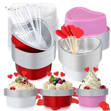 Imagem de Remerry Conjunto de 60 formas de bolo em forma de coração, tigela de alumínio em forma de coração com tampas, pétalas de flores, colher transparente em forma de coração e topo para festas de casamento