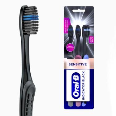 Imagem de Escova Dental Oral-B Indicador Black Sensitive Extra Macia com 3 Unida