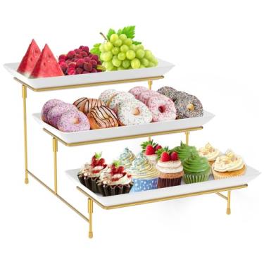 Imagem de Bandeja de servir de plástico de 3 camadas, bandeja em camadas de 29 cm para festas, travessas e bandejas, pratos brancos reutilizáveis com suporte de exibição de metal dourado para cupcakes