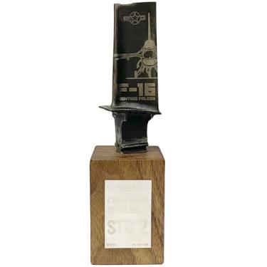 Imagem de Moderock Pás autênticas de motor turbofan a jato de avião de caça F-16, exibição de mesa F100, presentes colecionáveis para entusiastas militares, pais, namorados