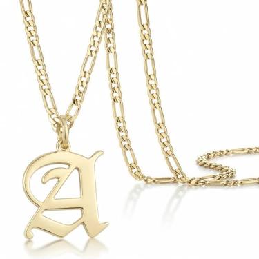 Imagem de Colar masculino com pingente de inicial banhado a ouro 14k Beleco – Colar com letra A-Z com corrente fígaro, joia com pingente de alfabeto de ouro personalizado em inglês antigo, Medium, Banhado a