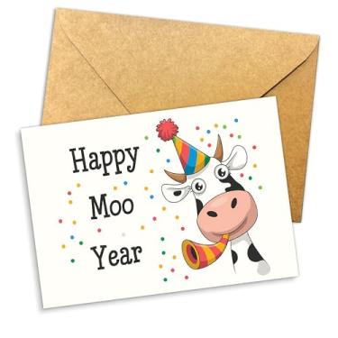 Imagem de Podagree Happy Moo Year Card Funny Cow Design Cute Farm Animal Holiday Greeting for Friends Family Cow Lovers Farmers Kids Humorístico Ano Novo 2026 Cartão 14 x 20 cm Dobrado com Envelope