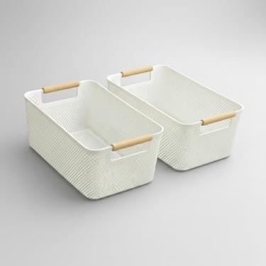 Imagem de Kit Organizador Multiuso Com 2 Cestos Retangulares em Plástico Vazado com Alças de Madeira Branco Para Roupas e Acessórios