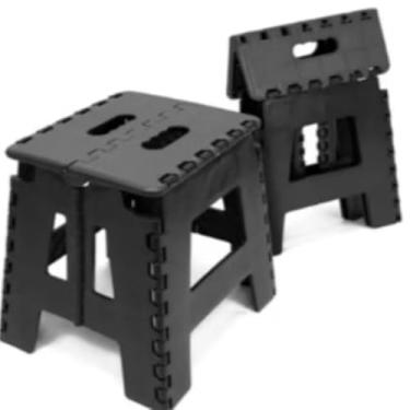 Imagem de Banquinho Dobrável Portátil, Plástico Resistente, Preto