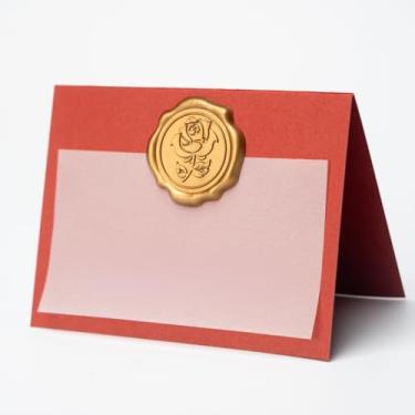 Imagem de Parvigo Pacote com 25 cartões de nome para configuração de mesa, cartões de lugar com selo de cera rosa dourada antiga para casamento, tenda de mesa, cartolina, decoração feita à mão para festa