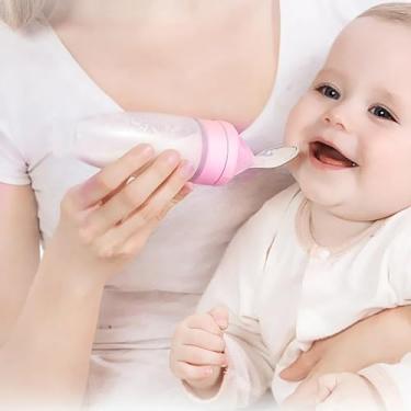 Imagem de VBESTLIFE Colher de Garrafa Alimentadora de Comida para bebê Com Design Inteligente para Uso Externo Conveniente e Material de Silicone Portátil (Róseo)