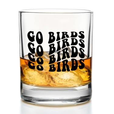 Imagem de Yomisex Presentes de futebol copos de uísque 283 g, fãs de futebol amantes jogadores treinador presentes, Go Birds Old Fashioned Rocks copos para mulheres homens bebendo Scotch Bourbon coquetel licor