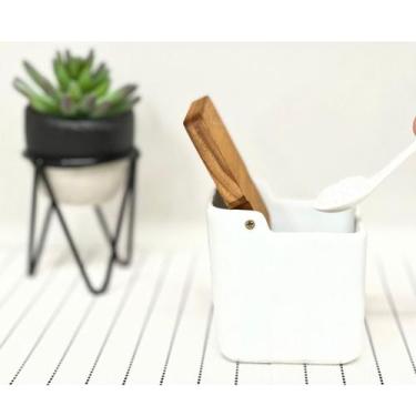 Imagem de Saleiro com Colher Porcelana Branca Premium 250 gramas - Sweet Home, s