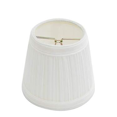 Imagem de Lâmpada de encaixe pequeno da Renovator Supply com clipe de tecido branco estilo tradicional para lustre candelabro luzes de 10,16 cm A, base de 11,43 cm W, parte superior de 7,62 cm