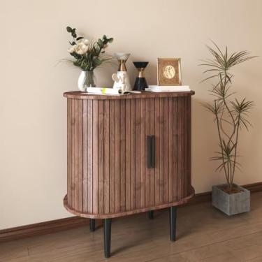 Imagem de Aparadores e buffets de 70 cm com armazenamento, armário de cafeteria para casa com prateleira ajustável, portas deslizantes caneladas, mesa de console de bar para sala de estar, entrada e sala de