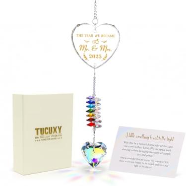 Imagem de Presentes de casamento, enfeite de apanhador de sol de cristal do Sr. e Sra. Coração, presente de casamento para casais em 2025, presentes de chá de panela, ideias de presente para recém-casados