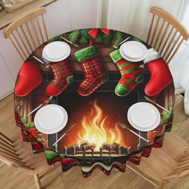 Imagem de Toalha de mesa redonda com meia de Natal para lareira, impermeável, lavável, 152 cm, capa de mesa circular, protetor de mesa que pode ser amassado, para jantar, cozinha, festa, pátio, ambientes