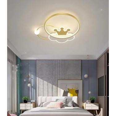Imagem de Luminária de teto LED regulável de 50 cm em formato de coroa, ideal para quarto infantil, 46 W, com design de desenho animado em acrílico. Linda luminária com controle remoto para quartos de