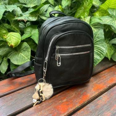Imagem de Bolsa Mochila Media com Chaveiro Pompom de Coelho Preta - Sem Marca