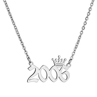 Imagem de MICOMAKA Número de ano de nascimento com colar de coroa, inglês antigo, joia de aniversário memorável para mulheres e meninas, joia de aniversário personalizada, pingente de aço inoxidável de ouro